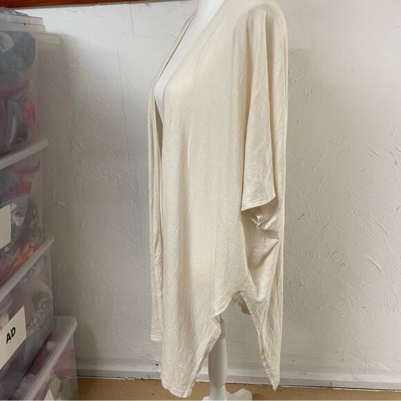 Blank Page White Draped Front Kimono Short Sleeve Cardigan Sweater Womens L - Picture 7 of 8